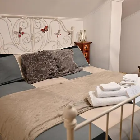 A Casa Di Lu' Elegant Room Monterotondo  Buitenkant foto